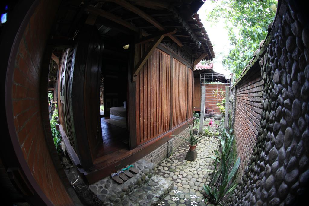 Omah Garengpoeng Guest House Magelang Exterior foto
