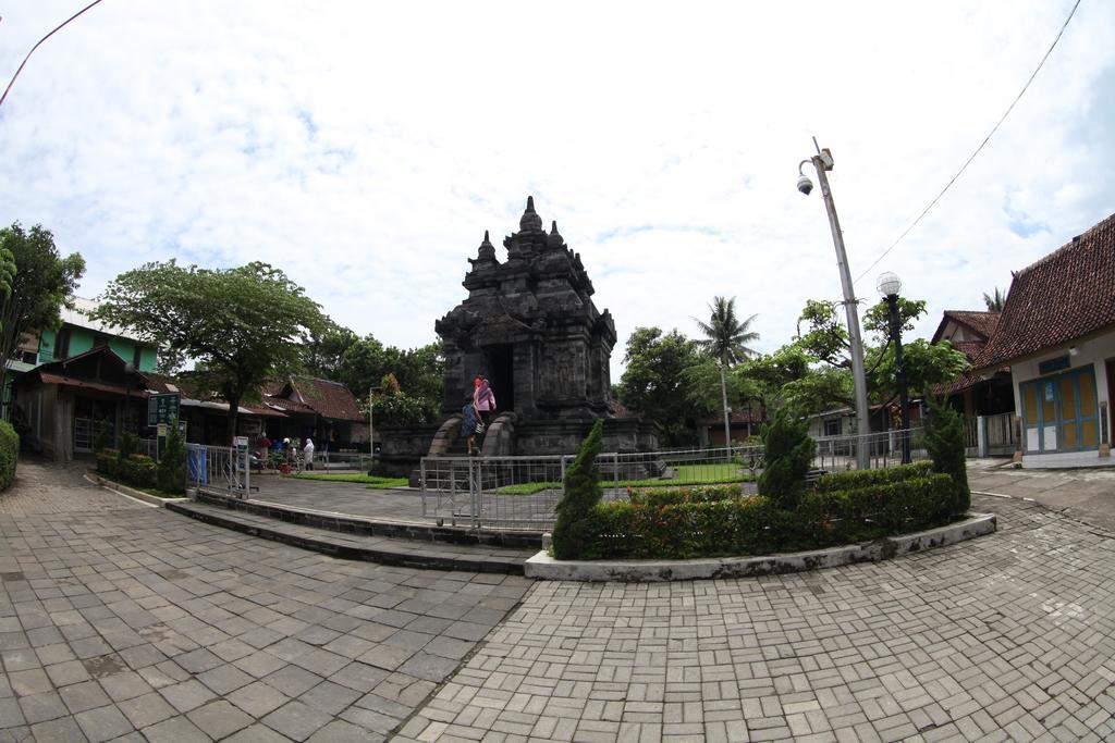 Omah Garengpoeng Guest House Magelang Exterior foto