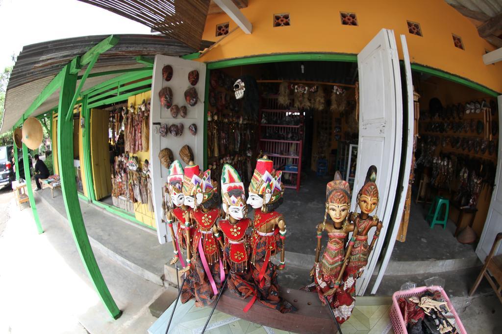 Omah Garengpoeng Guest House Magelang Zimmer foto