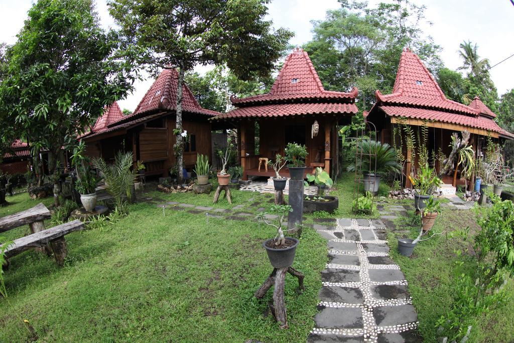 Omah Garengpoeng Guest House Magelang Zimmer foto