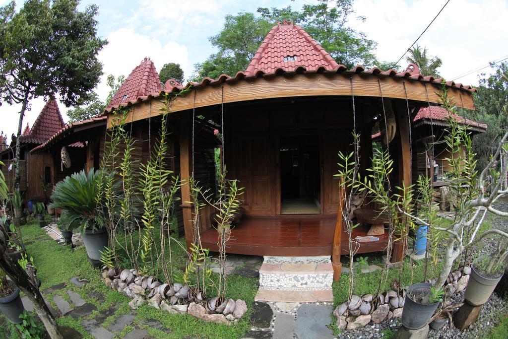 Omah Garengpoeng Guest House Magelang Exterior foto