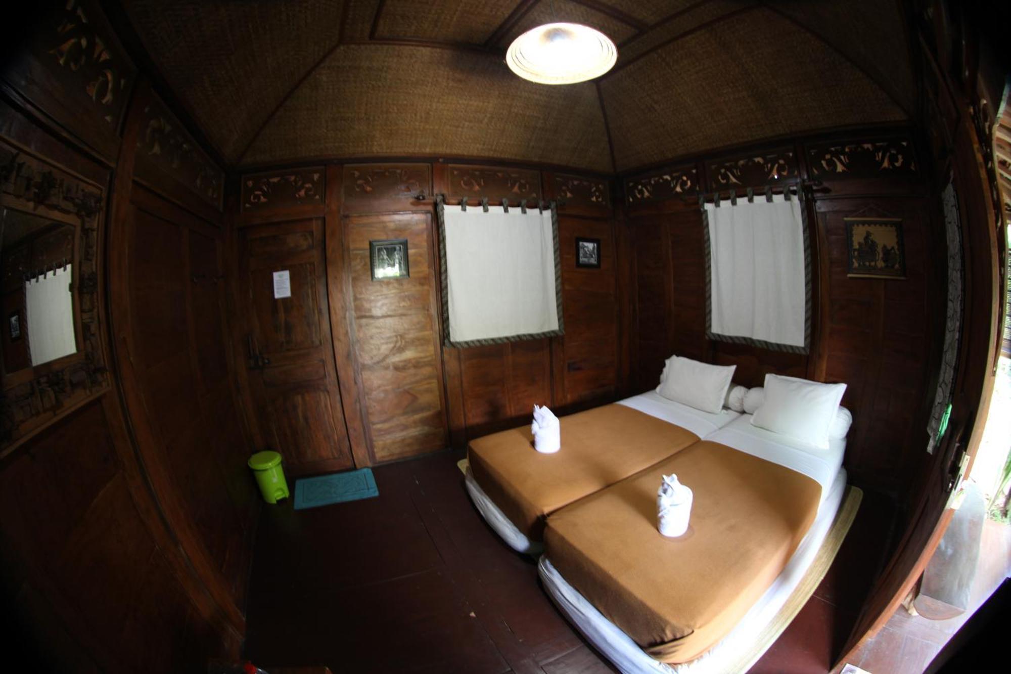 Omah Garengpoeng Guest House Magelang Exterior foto